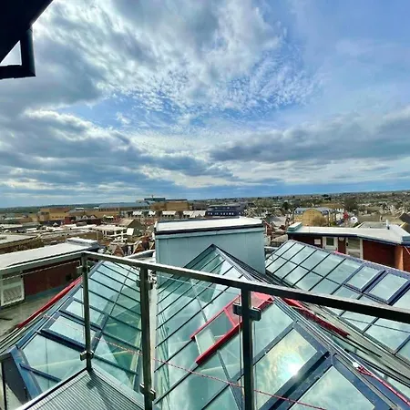 Bayard Plaza Penthouse Apartments Peterborough Exterior photo