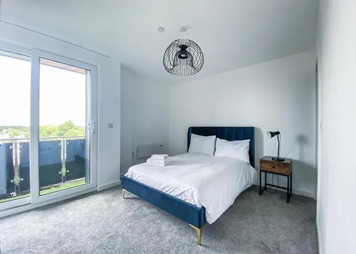 Bayard Plaza Penthouse Apartments