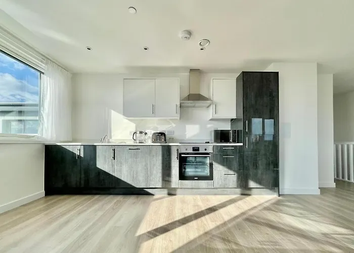 Bayard Plaza Penthouse Apartments